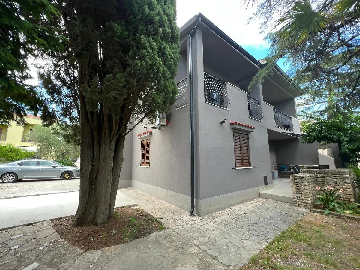 Flowers Apartments Medulin, Fucane 2 Croatia