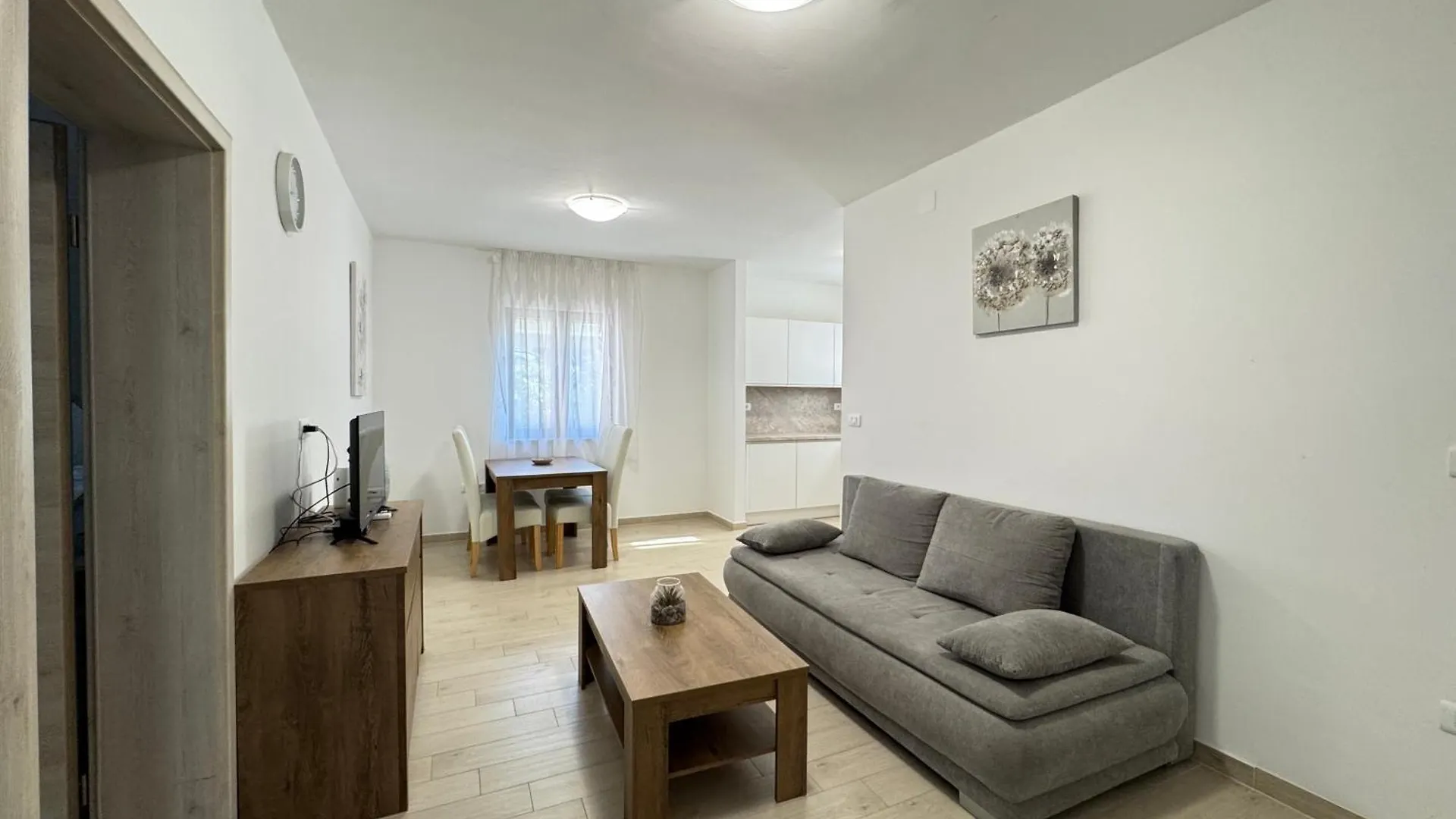 Flowers Apartments Medulin, Fucane 2
