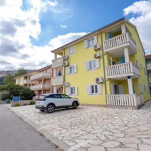 Crnekovic Ii Popa Dorcica , Baška Horvátország